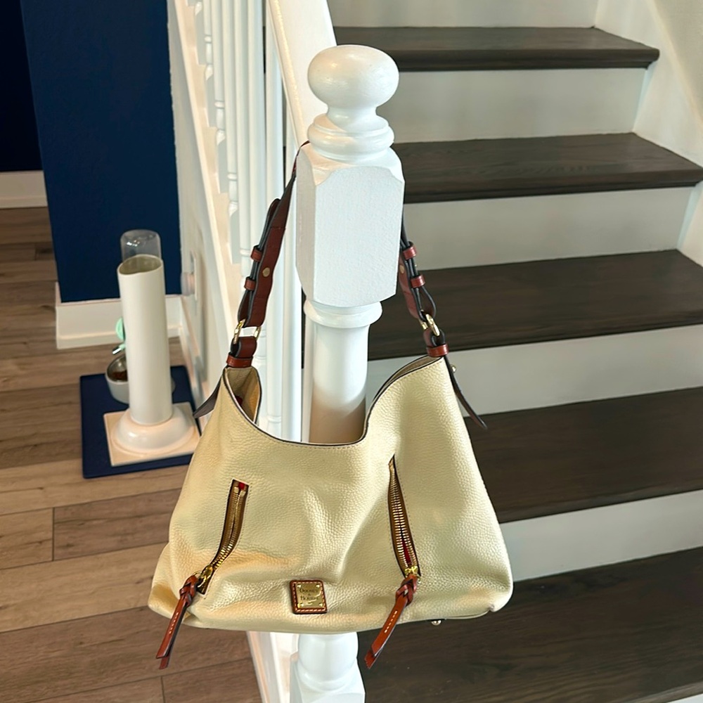 Dooney & Bourke shoulder bag